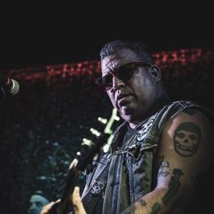 Meet your Posher, Leonard